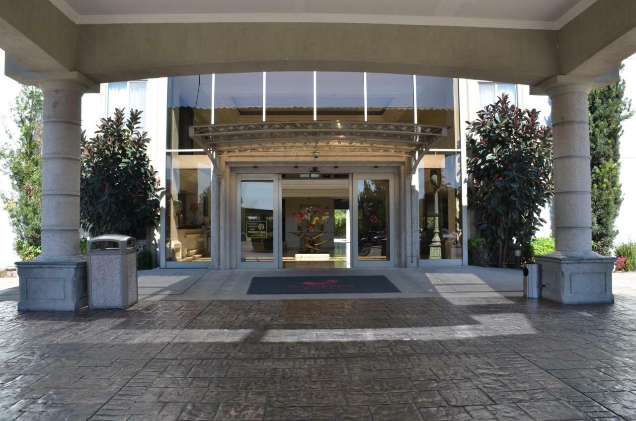 Hotel Victoria Express Durango Exterior photo
